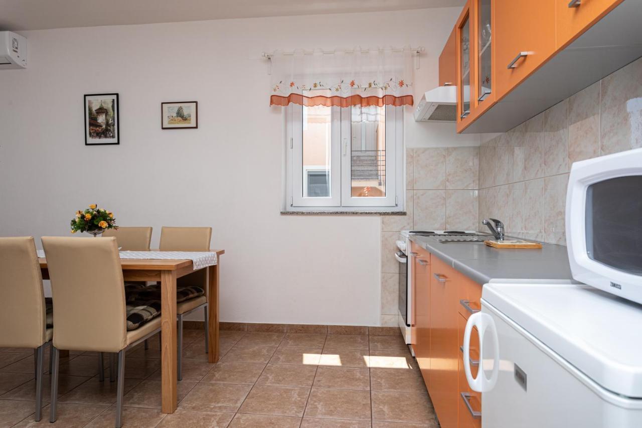 Apartments Katarina ชิโล ภายนอก รูปภาพ