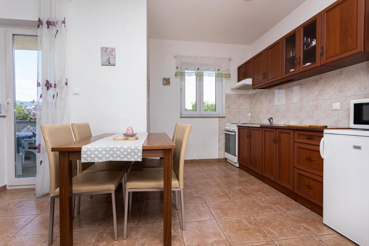 Apartments Katarina ชิโล ภายนอก รูปภาพ