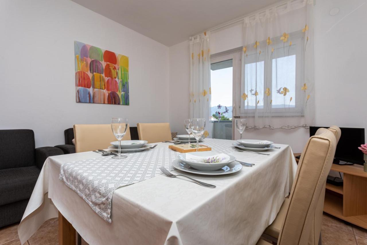 Apartments Katarina ชิโล ภายนอก รูปภาพ